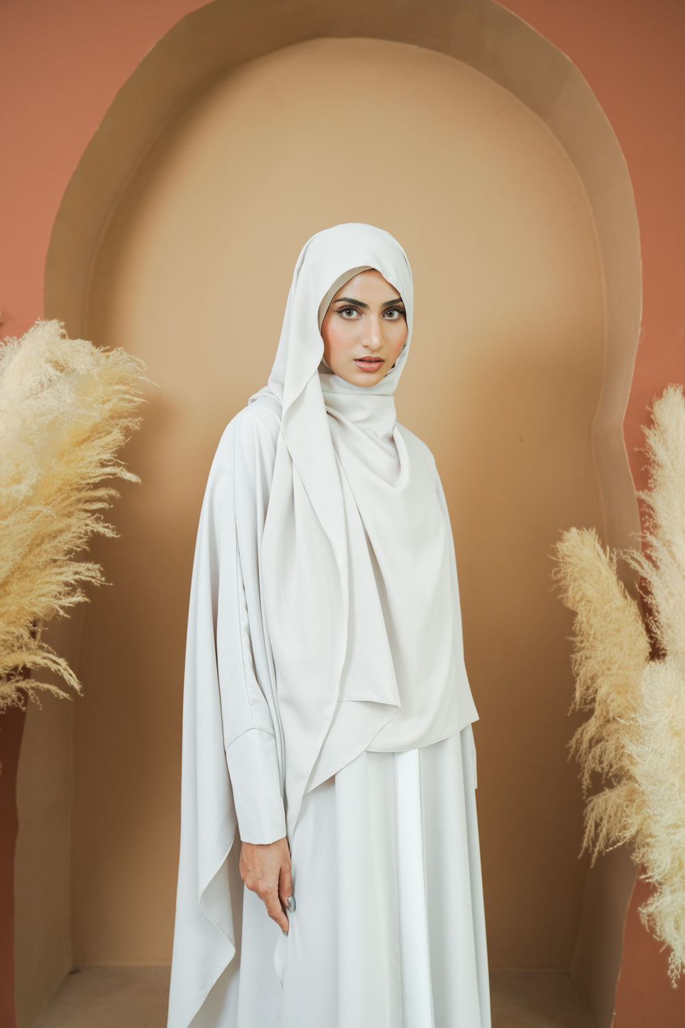 Ashilla Khimar Latte - Wearing Klamby