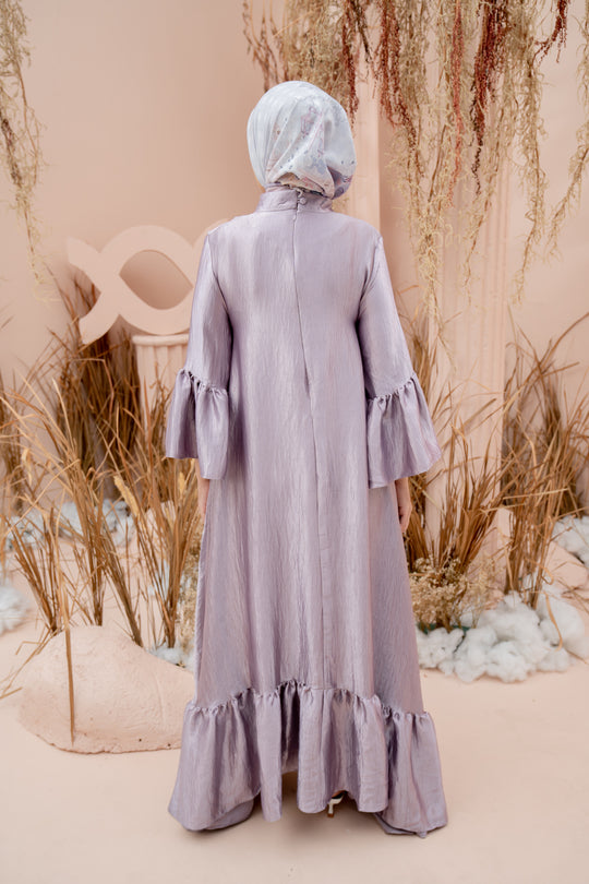 Asteria Dress Heather - Wearing Klamby