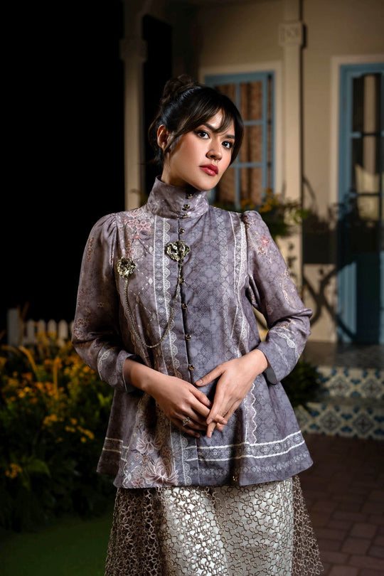 Nayandari Shirt Watu