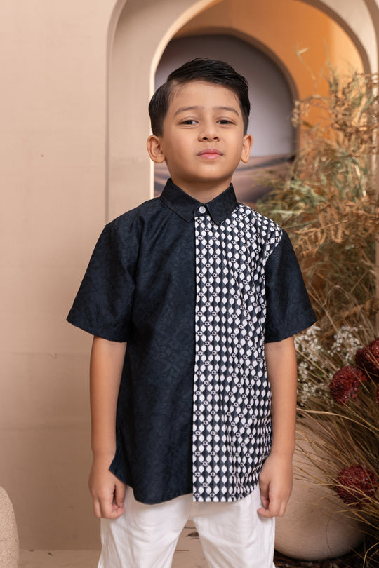 Semantik Shirt Boy (Minor) Raven Light