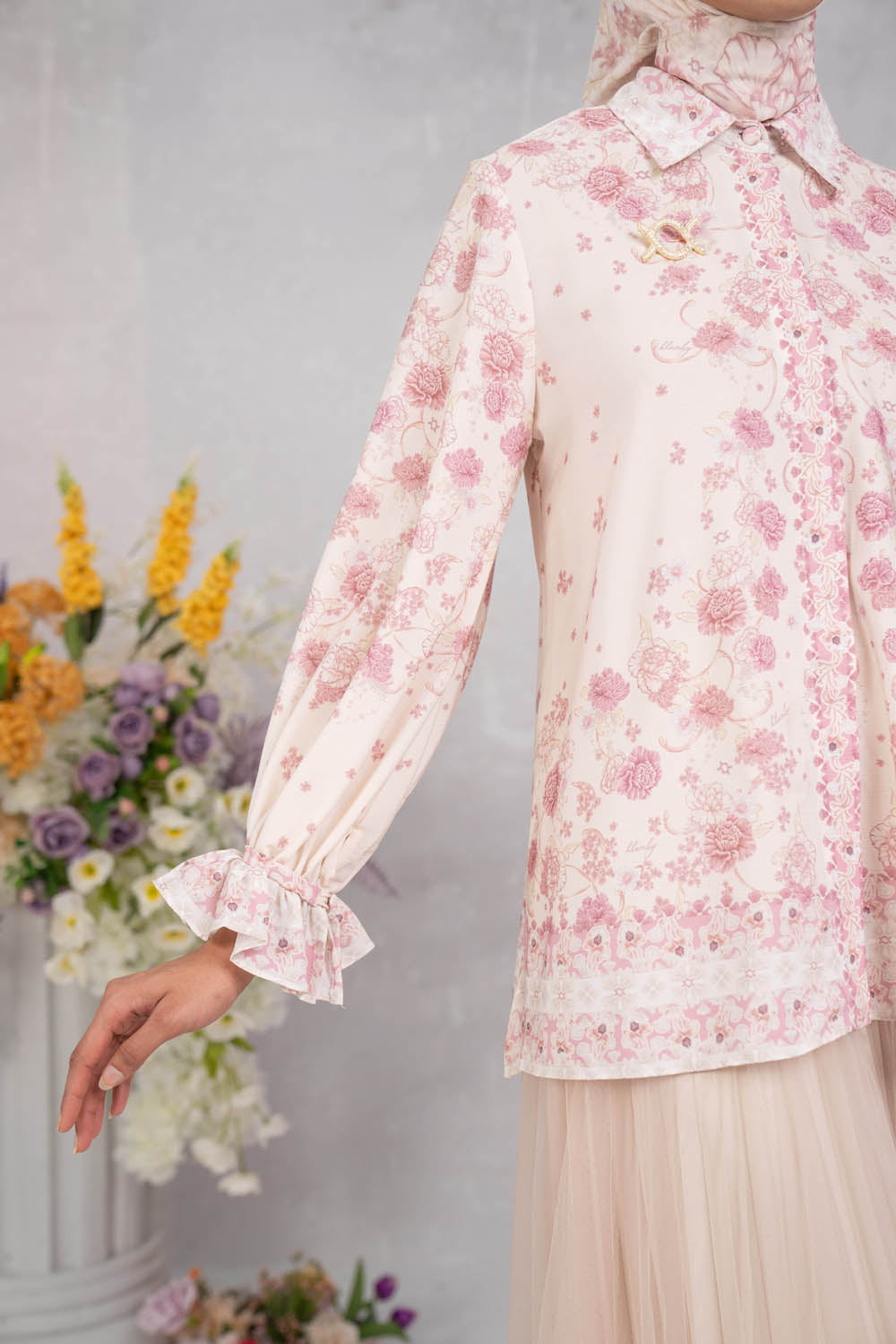 (Early Booking) Marjorie Shirt Creamy Rose