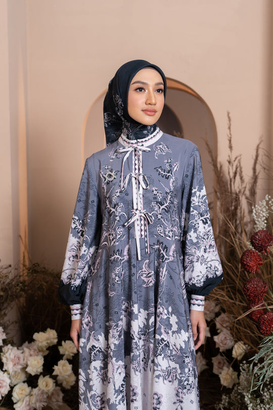 Semantik Dress Raven Light