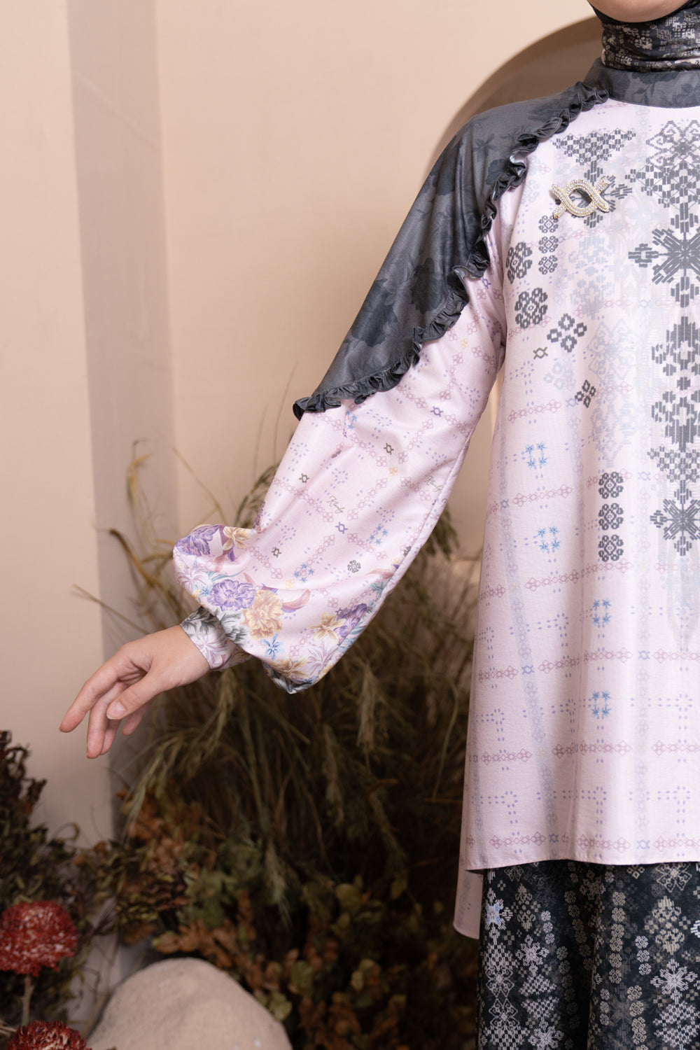 Aleris Blouse (Minor) Tabe