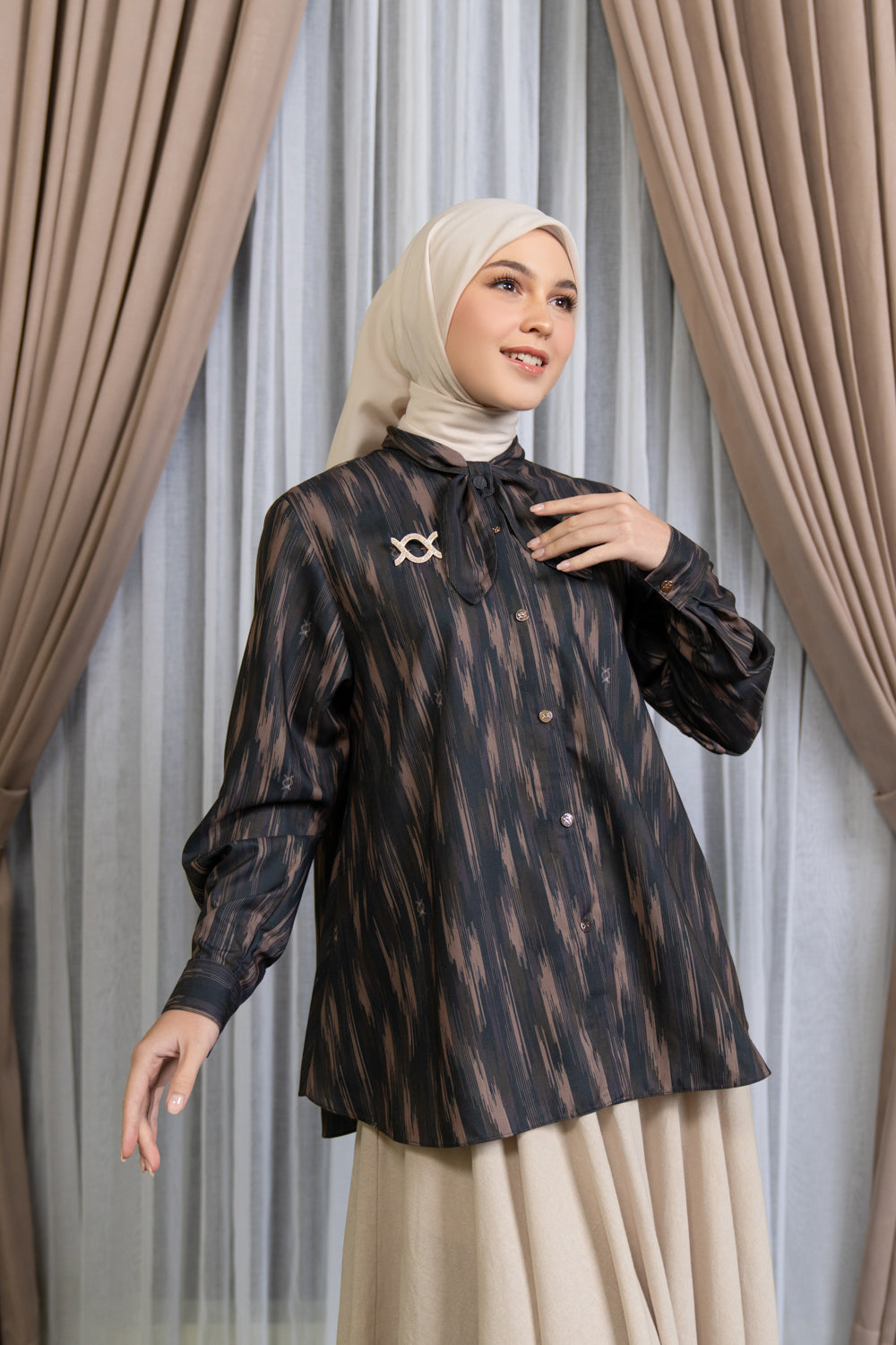 Theona Shirt (Minor) Turkish Coffee