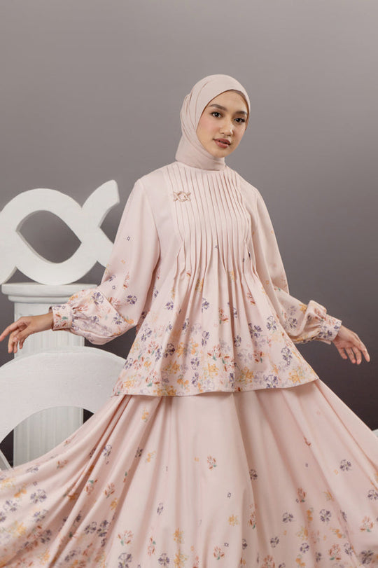 Jolie Blouse (Minor) Rosy Blossom