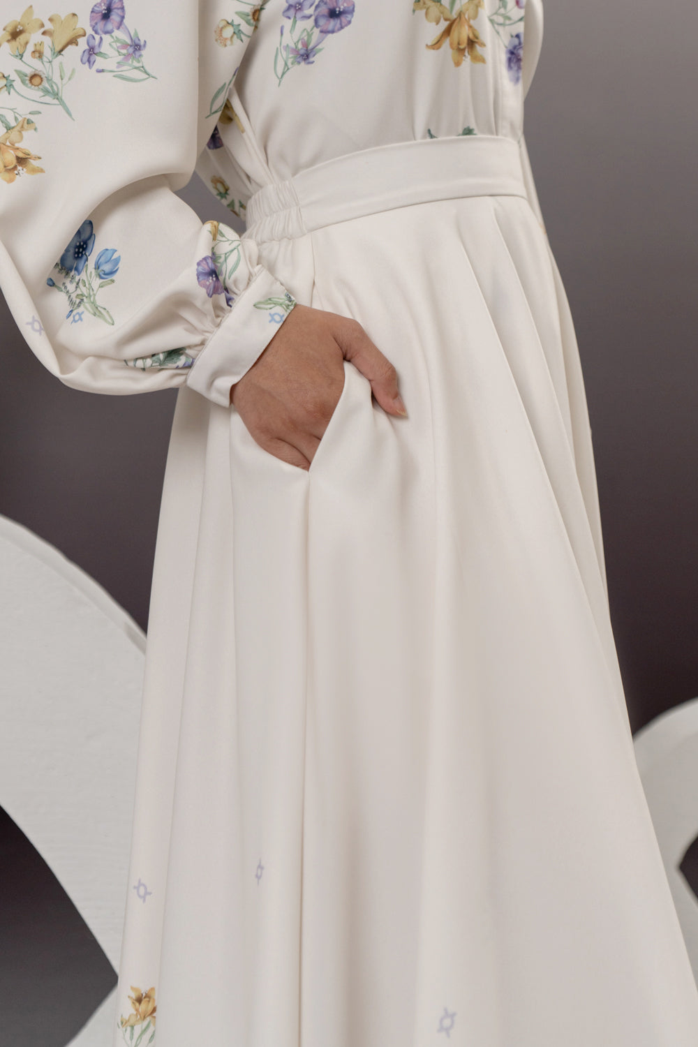 Jolie Skirt Dove Chalk