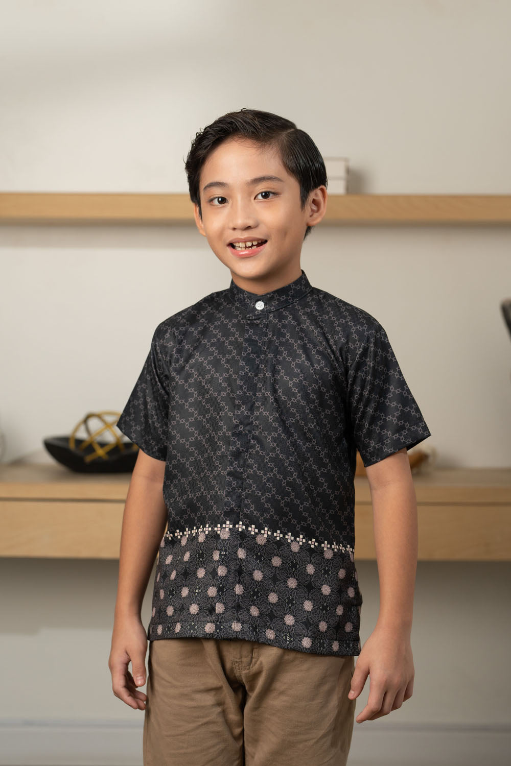 Siara Shirt Boy Aurora Black