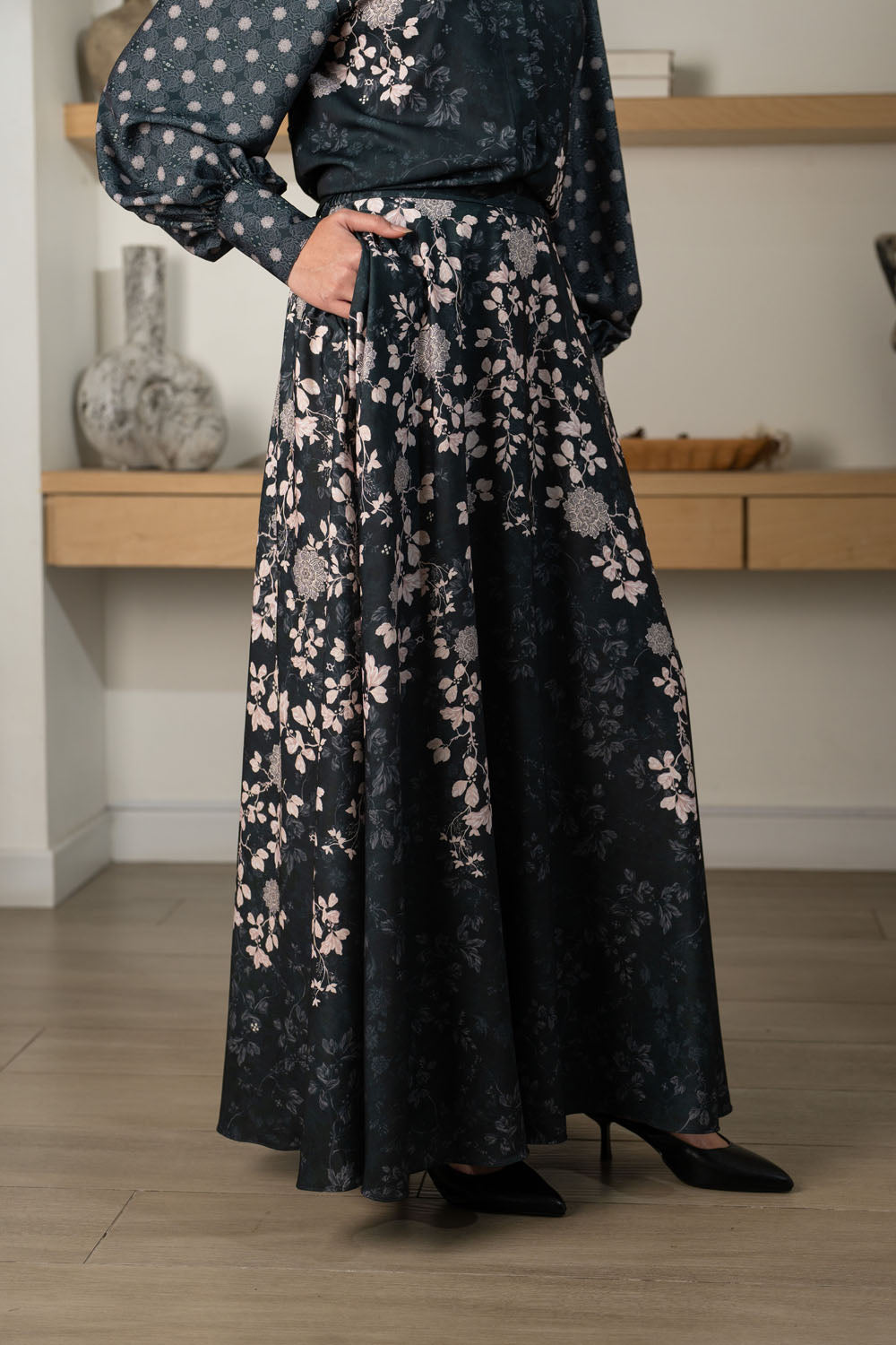 Siara Skirt Aurora Black