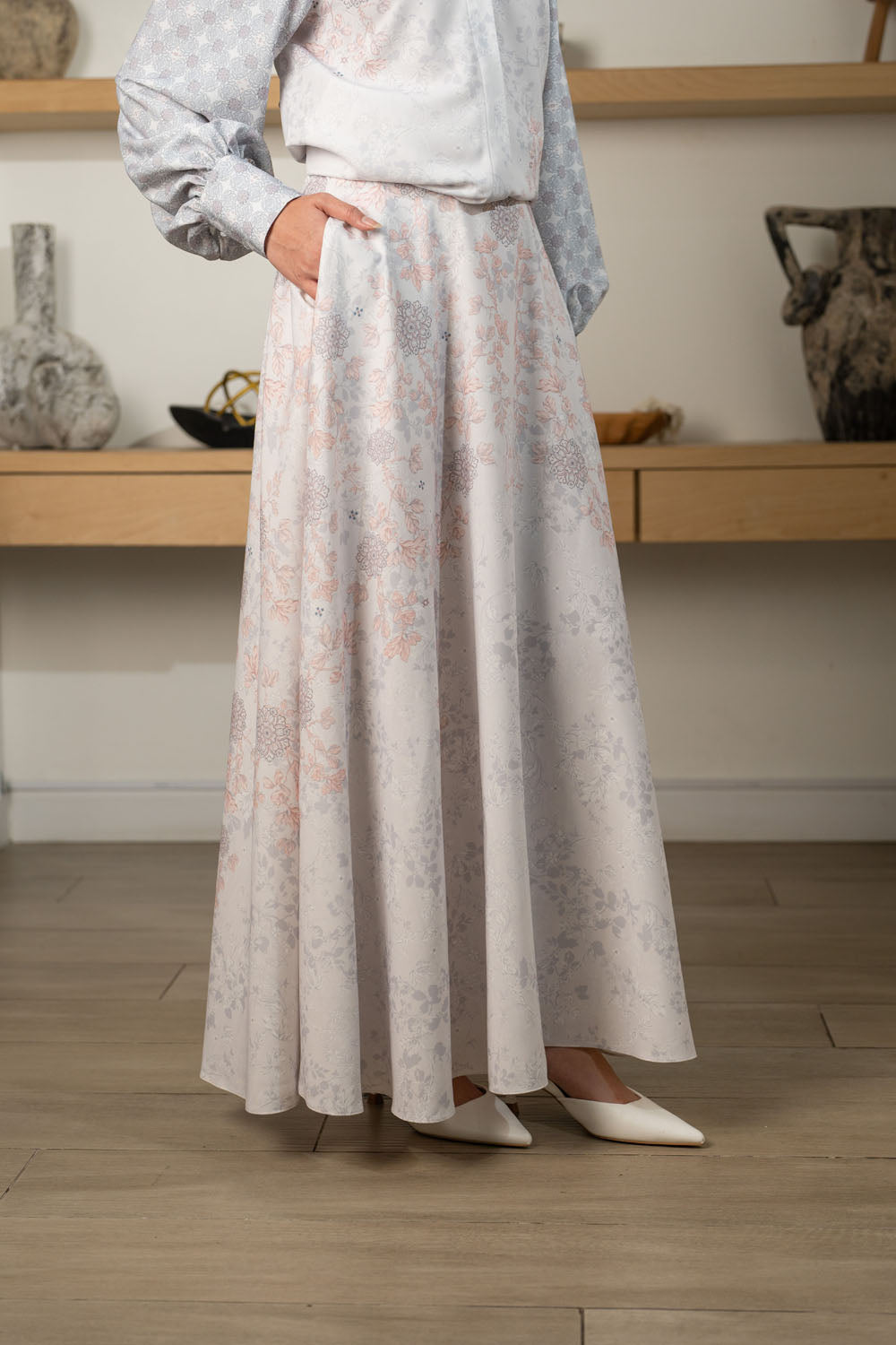 Siara Skirt Silk Grey