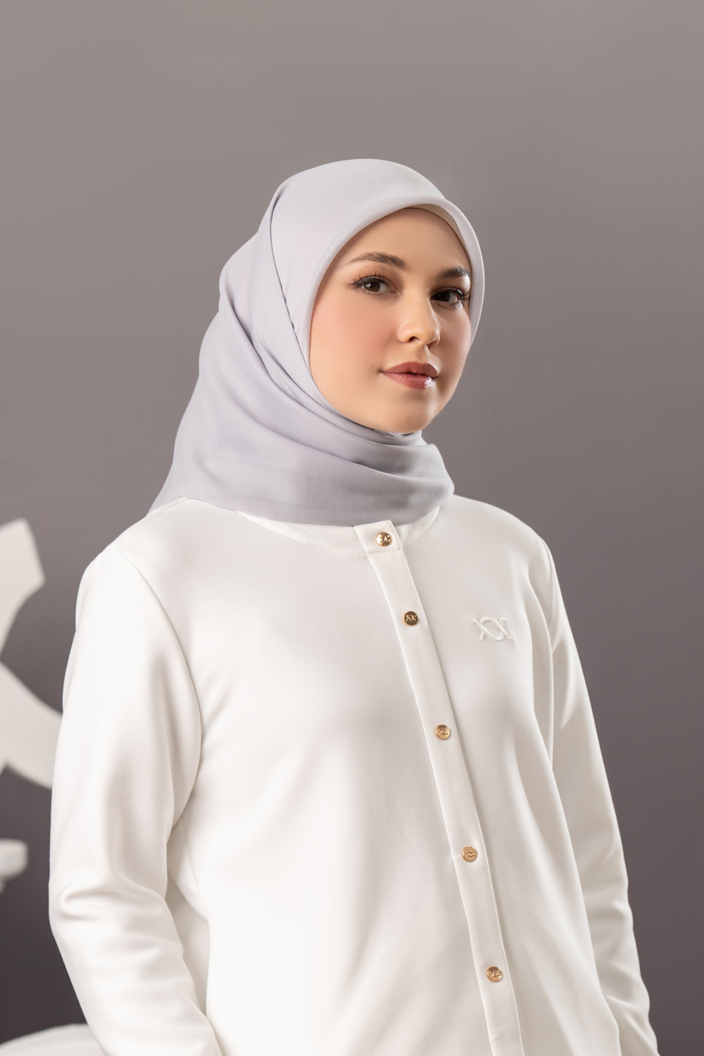 Lyra Scarf Fog Whisper