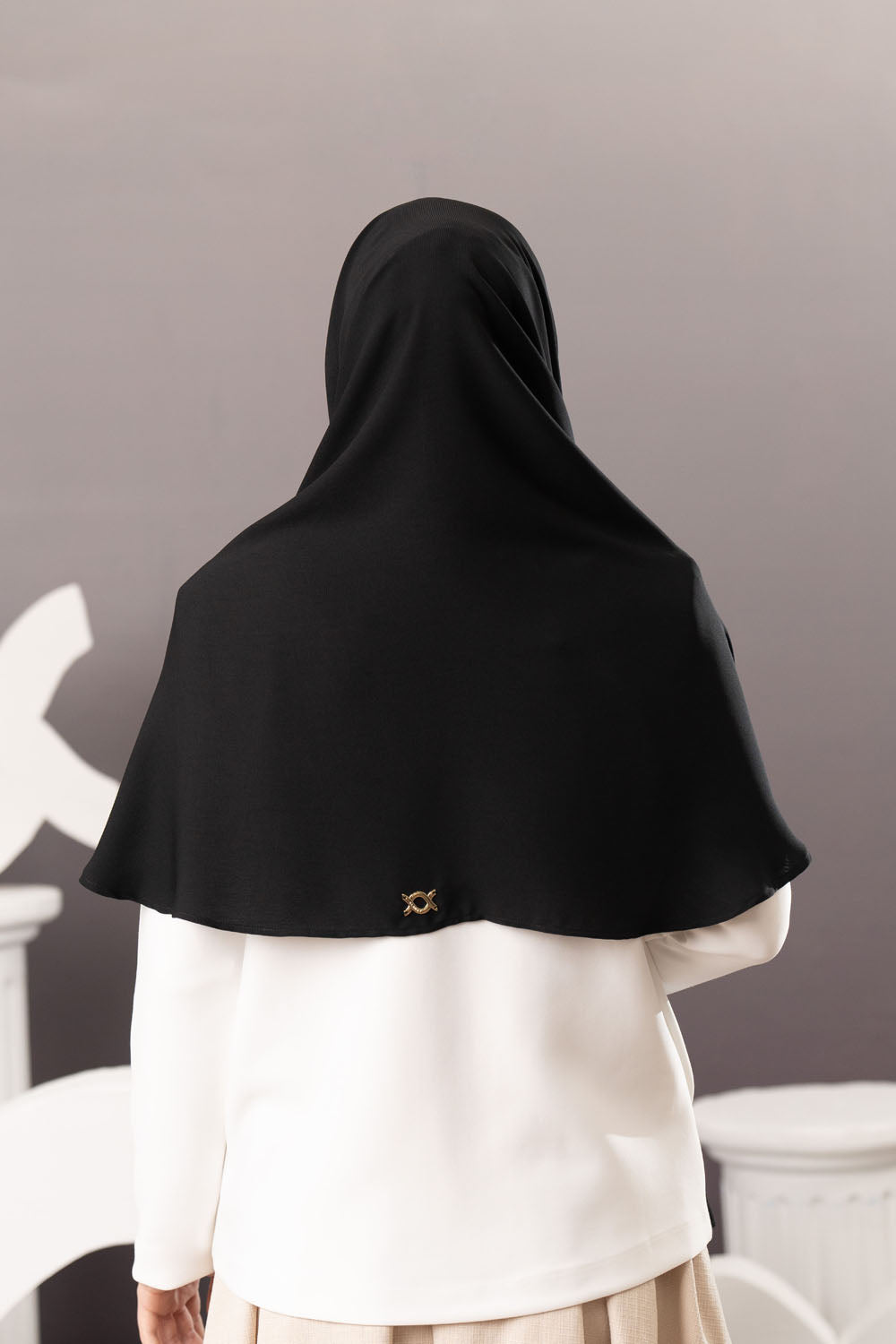 Naya Pashmina Magnetite