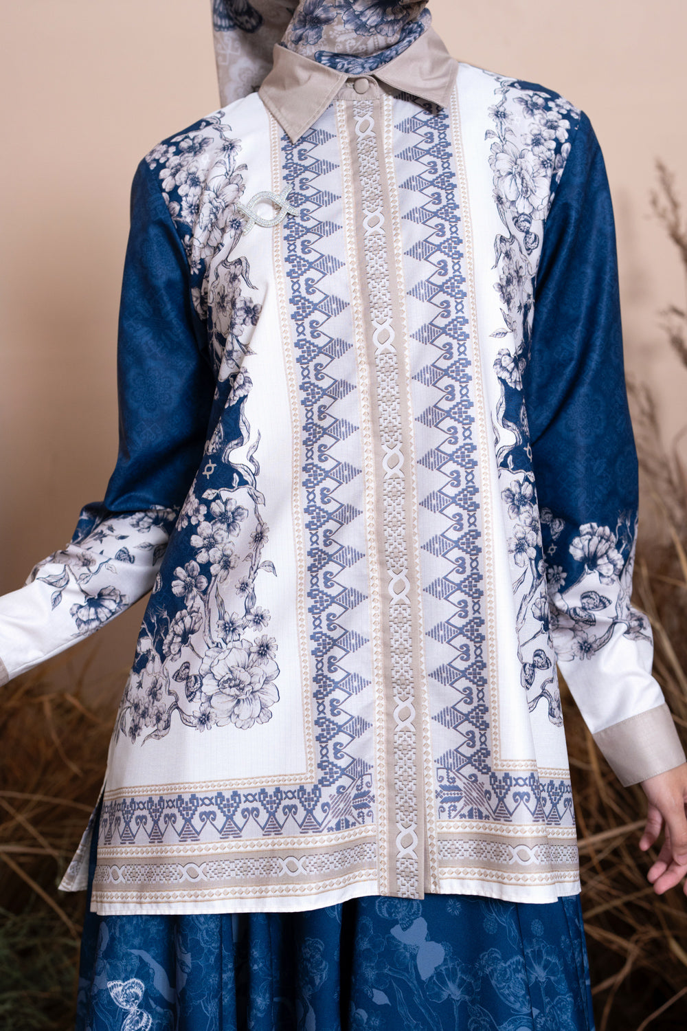 Medinela Shirt (Minor) Sweet Marzipan