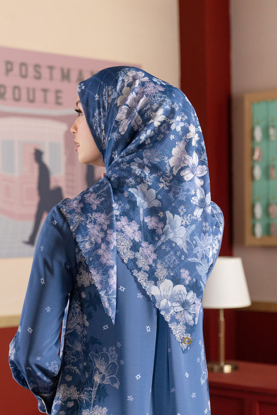 Nikala Scarf Marine Twilight