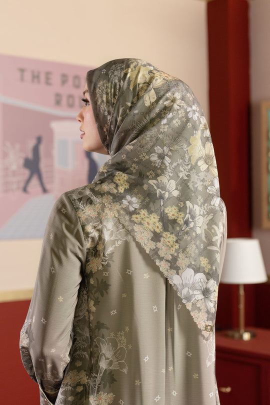 Nikala Scarf Woodland Olive