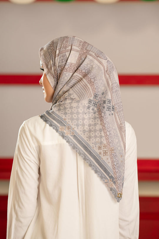 Neera Scarf Ivory Calico