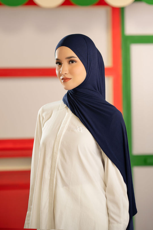 Aelin Pashmina Naval Academy