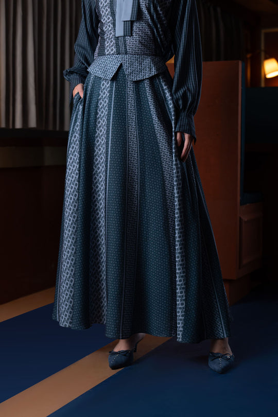 Minera Skirt Graphite Grey