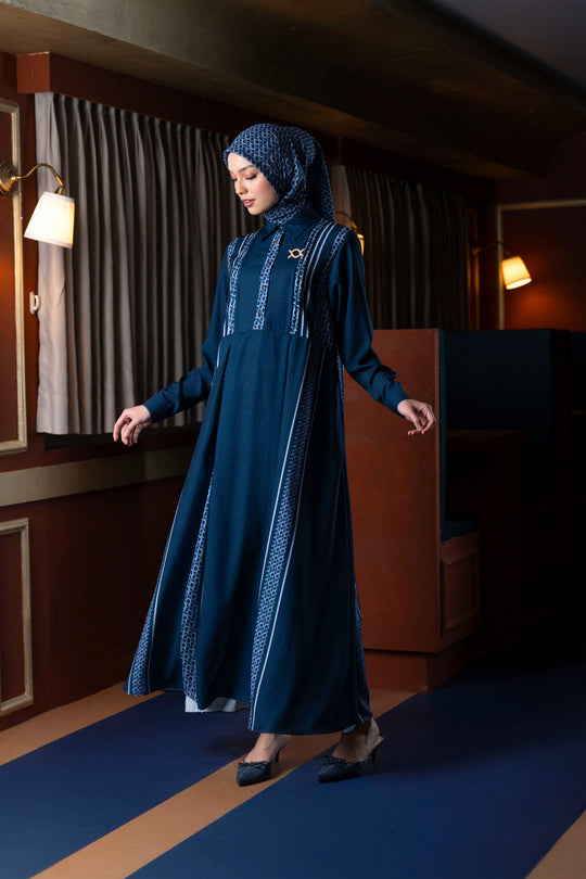 Minera Dress (Minor) Blue Pansy