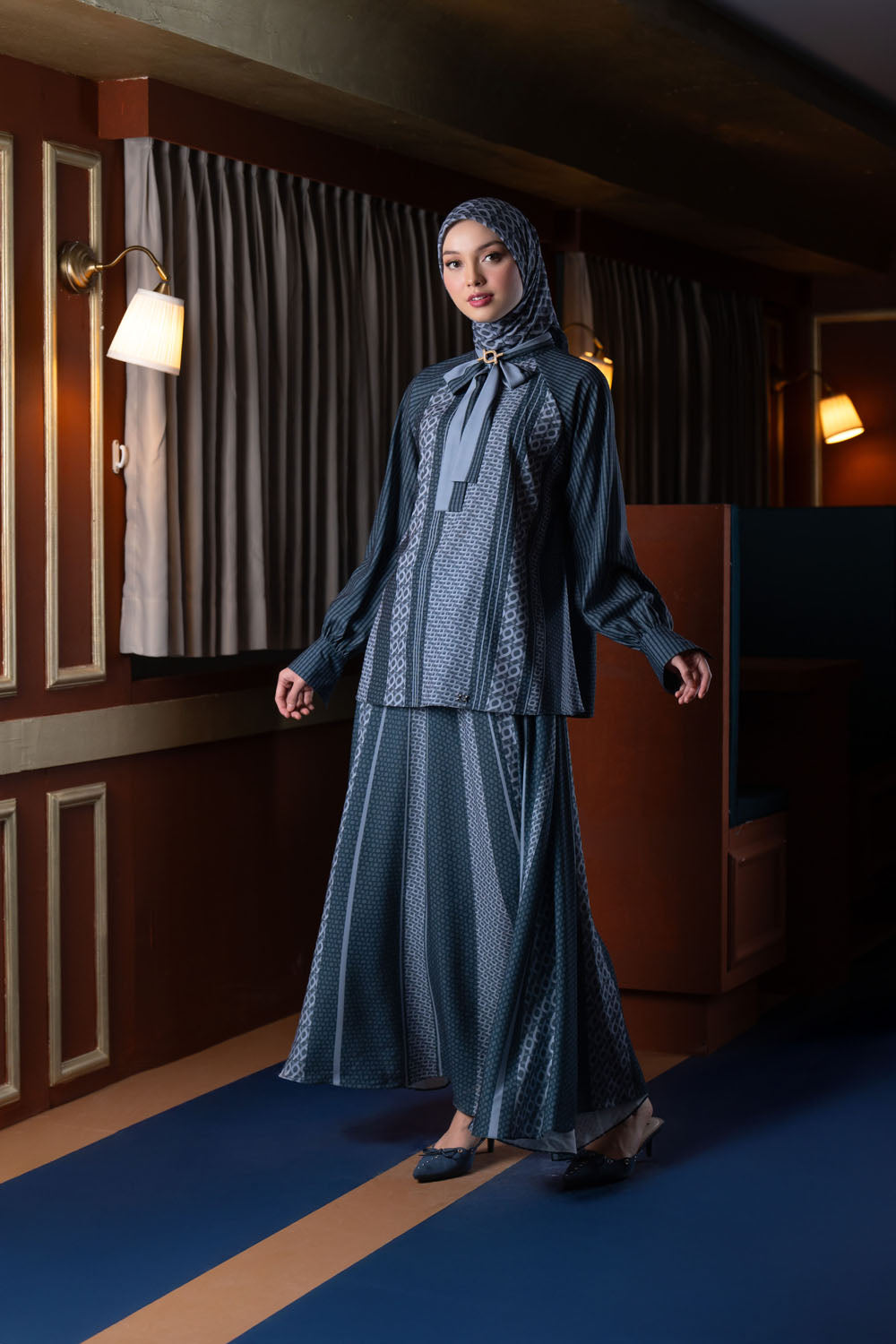Minera Blouse Graphite Grey