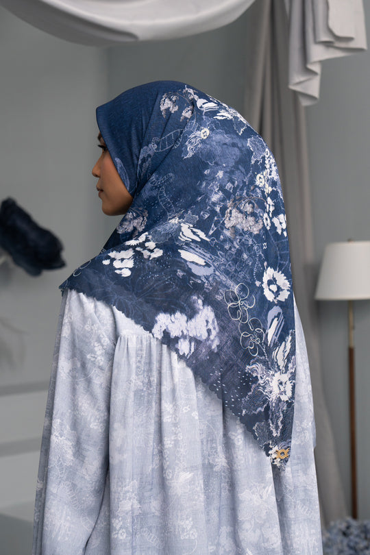 Adya Scarf (Minor) Prussian Lake