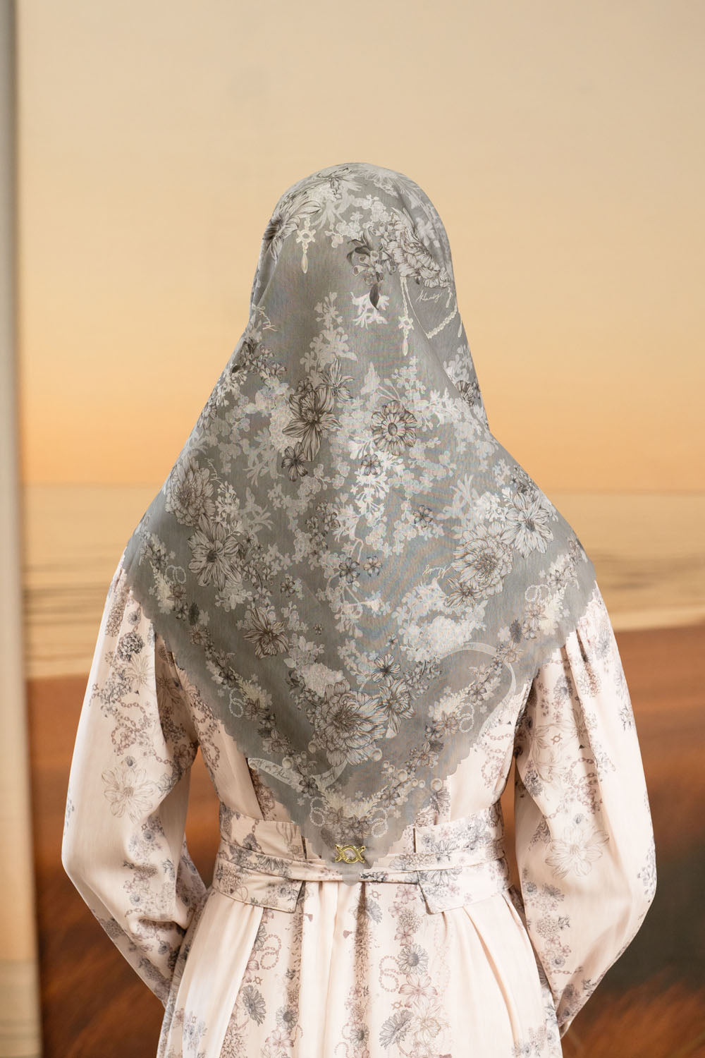 Serafia Scarf Green Barley