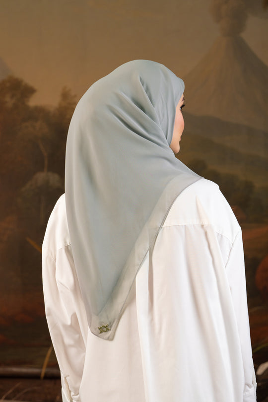 Shaira Square Hijab Instan Aloe Grey
