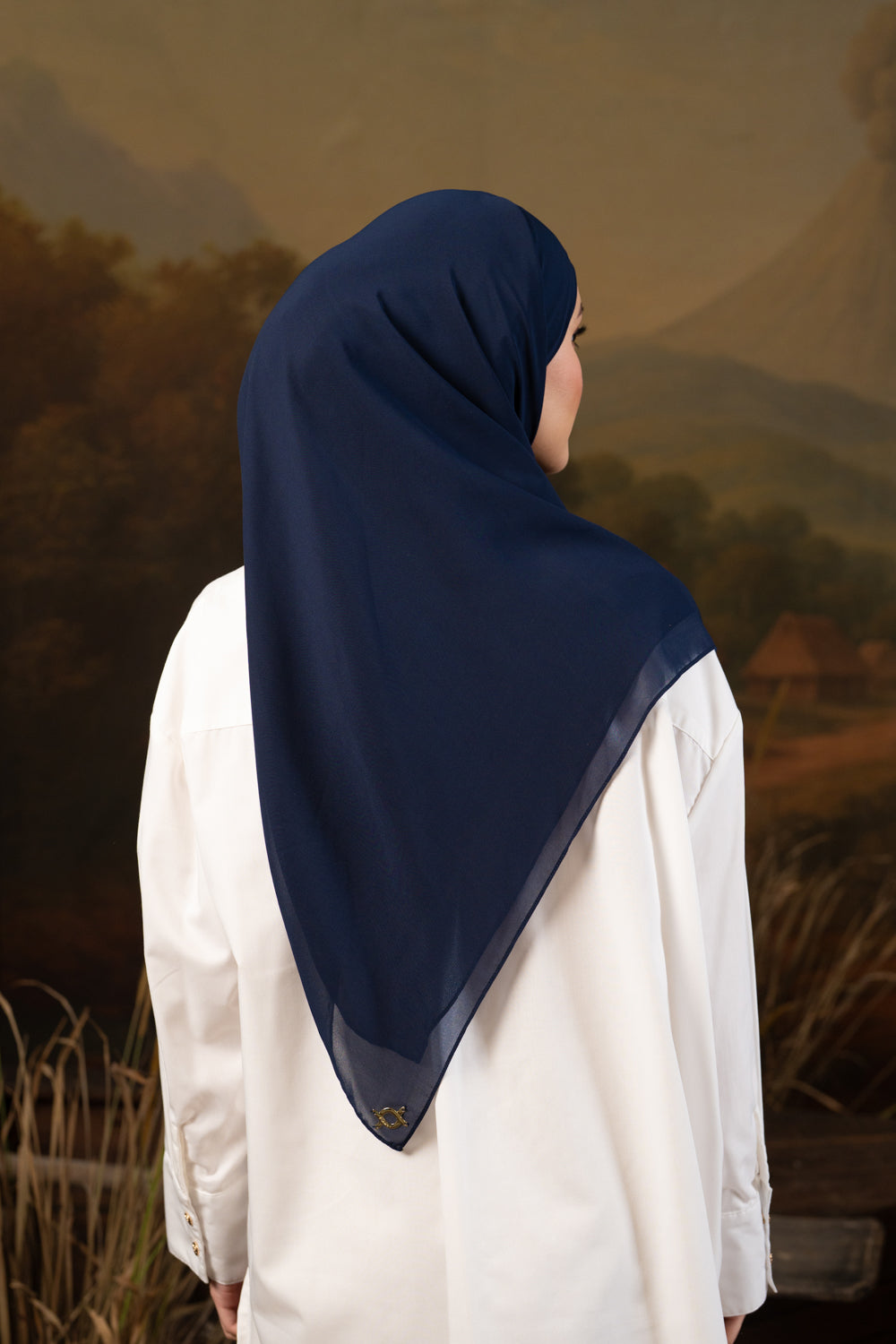 Shaira Square Hijab Instan Midnight Indigo