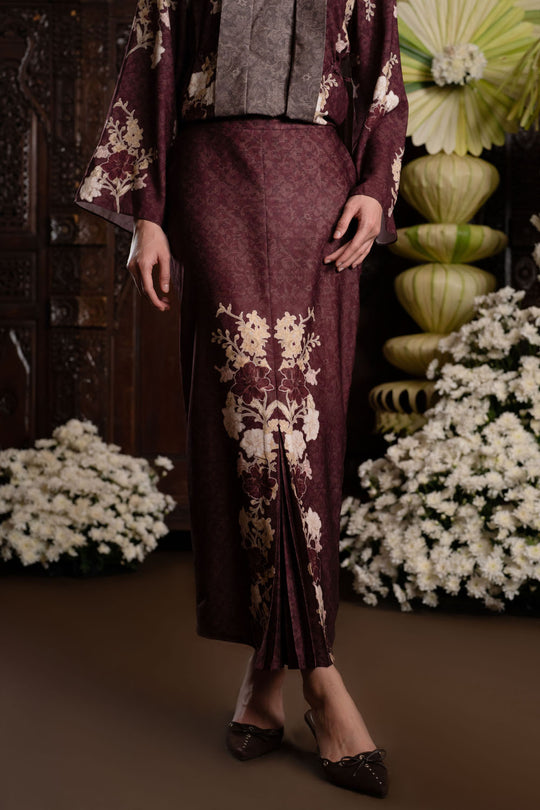 Calanara Skirt Bistre Ruby