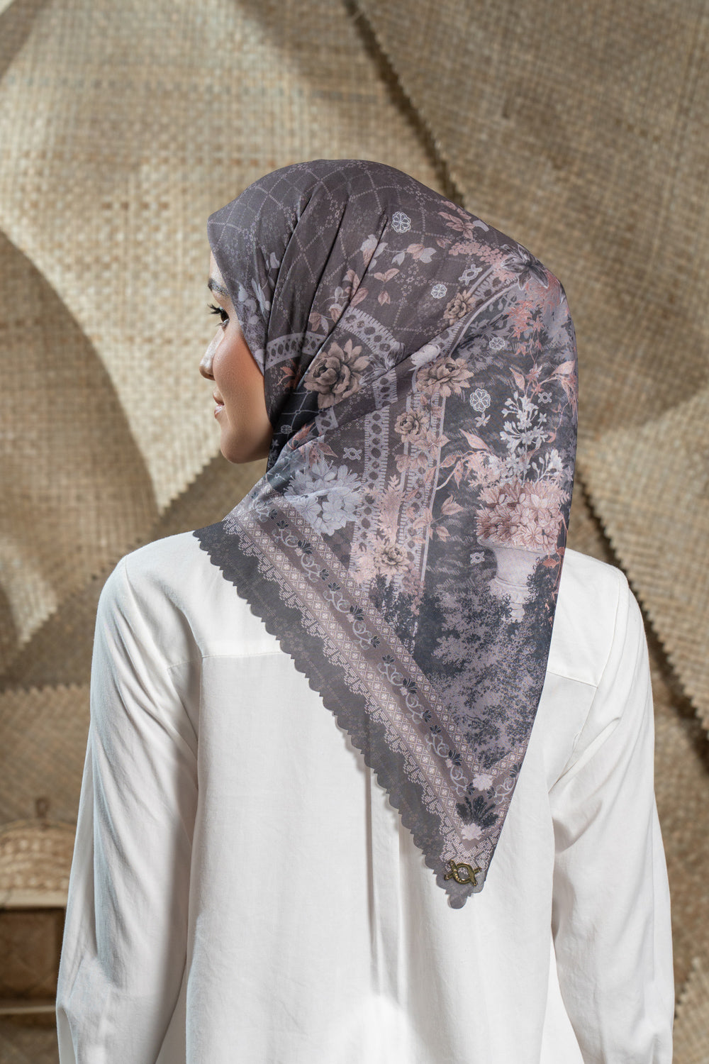 Noura Scarf Dark Mousse