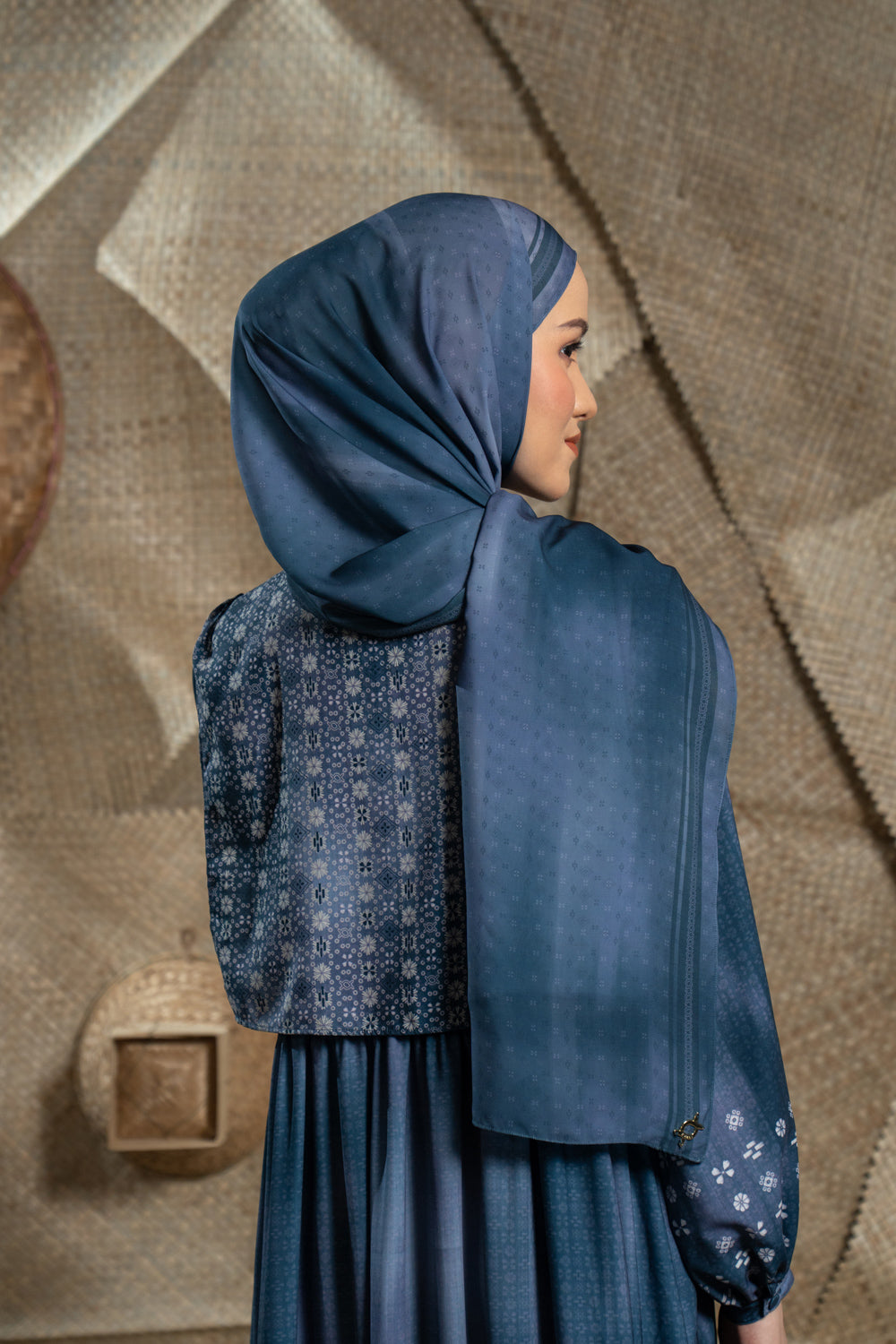 Niana Pashmina Ocean Mineral