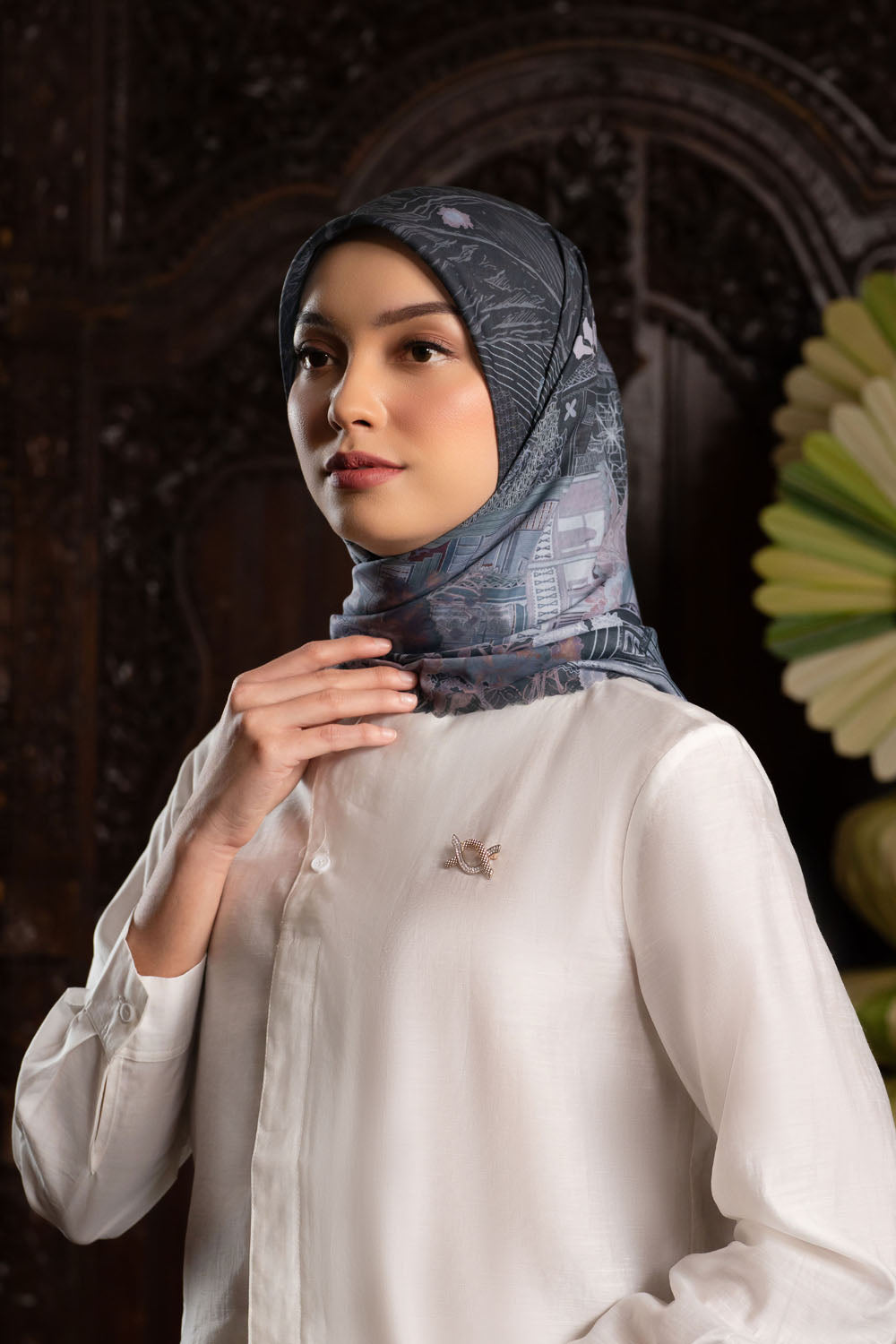 Laksmi Scarf Dark Grigio