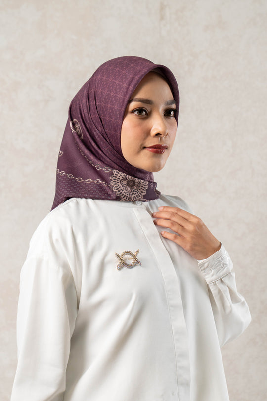 Dyahna Scarf Sweet Berry