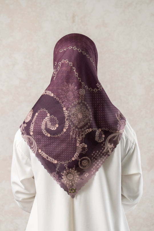 Dyahna Scarf Sweet Berry