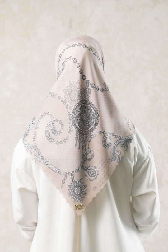 Dyahna Scarf Vanilla Wool