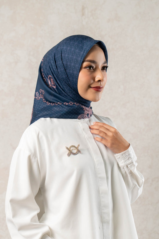 Dyahna Scarf Blue Sapphire