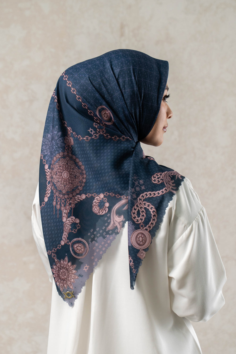 Dyahna Scarf Blue Sapphire