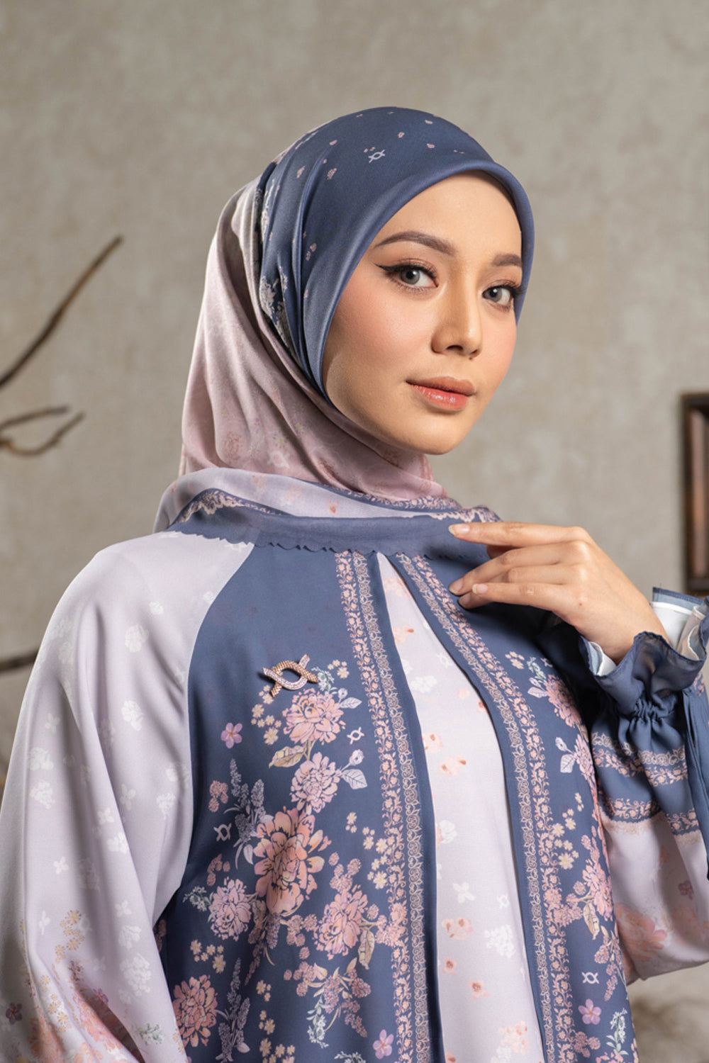 Nahira Scarf (Minor) Luxe Blue