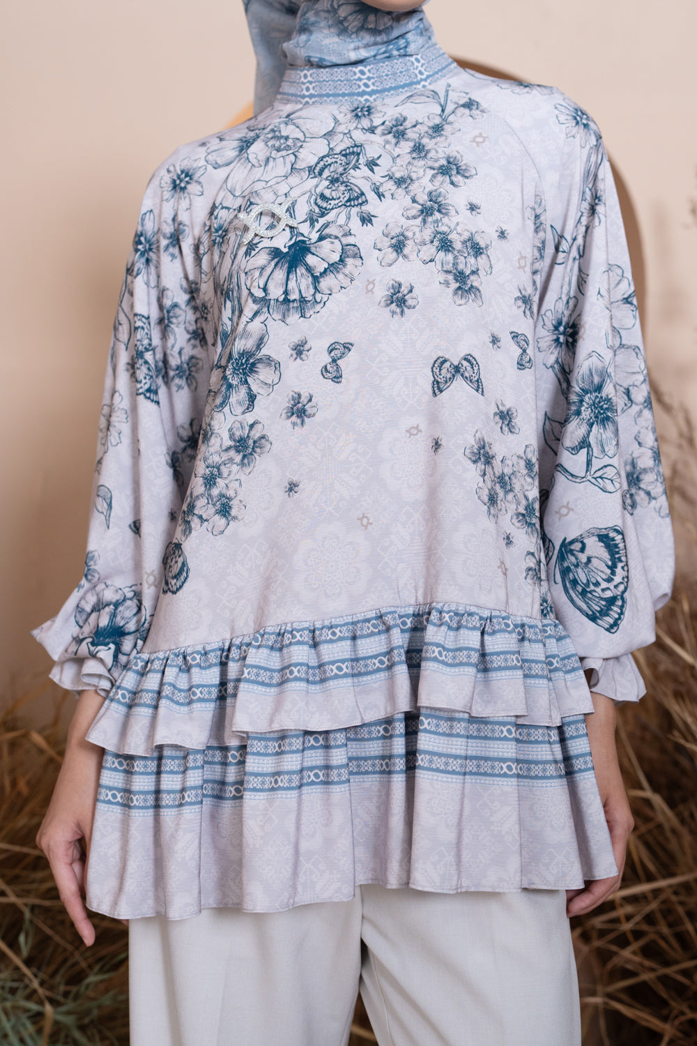 Medinela Blouse (Minor) Chrystal Reef