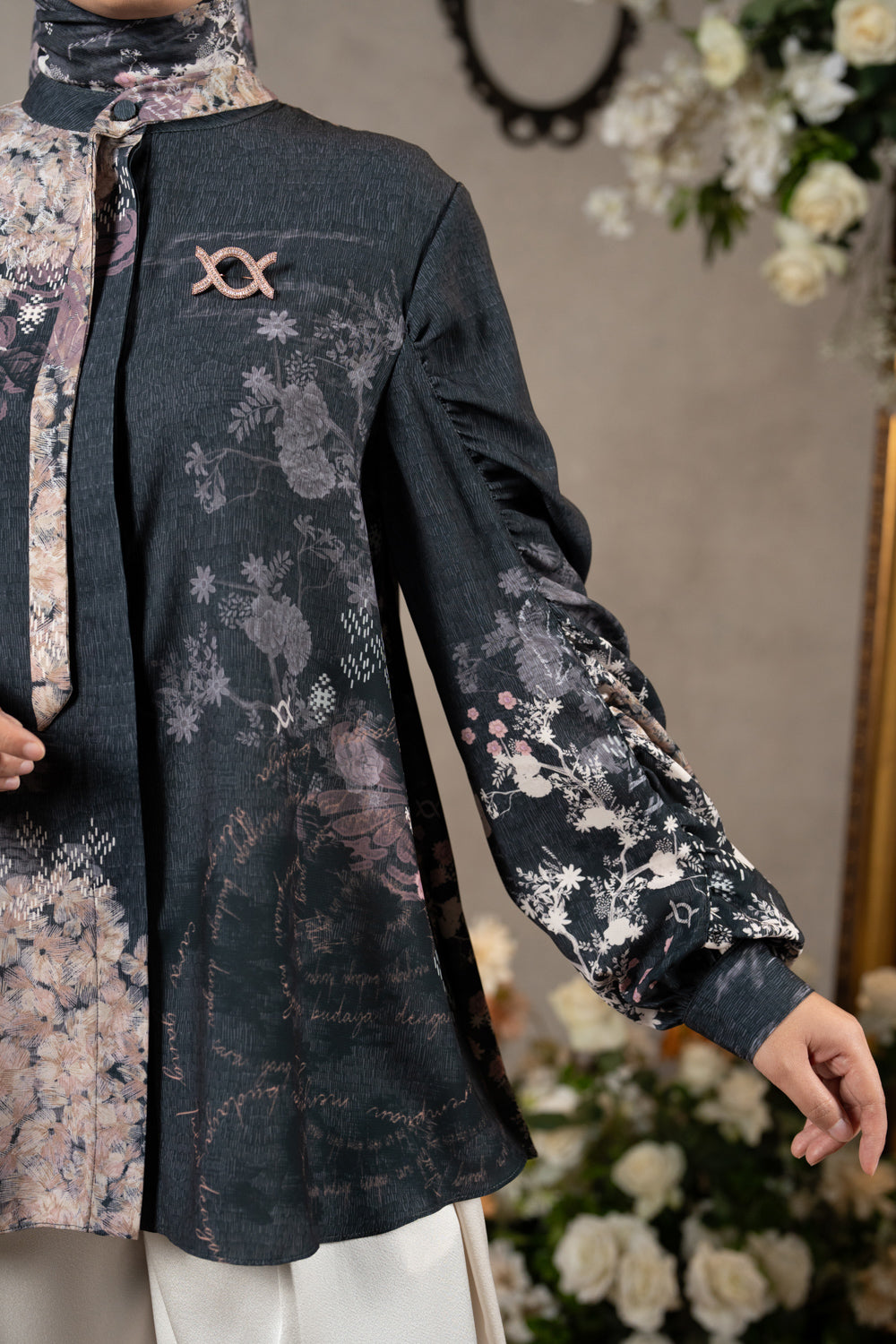 Luminara Shirt (Minor) Rona Rembulan