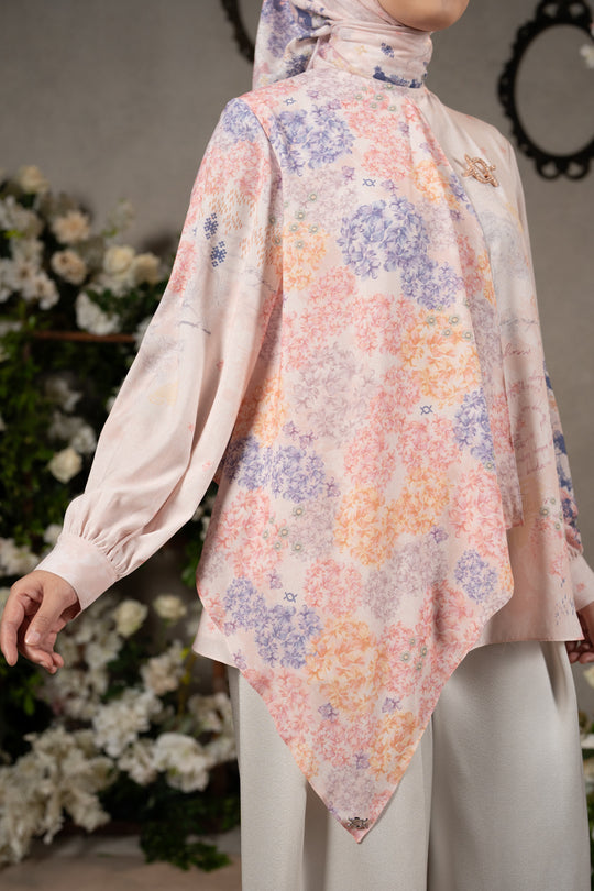 Luminara Blouse Arum Manis