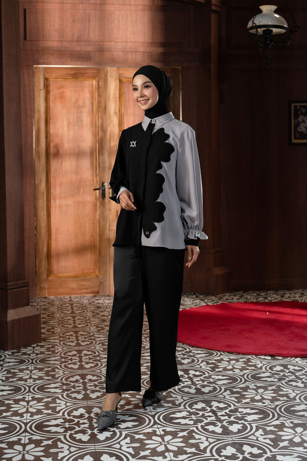 Lunetha Shirt  Black Alloy