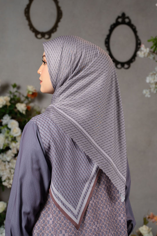 Romely Scarf Saliwah Kelabu