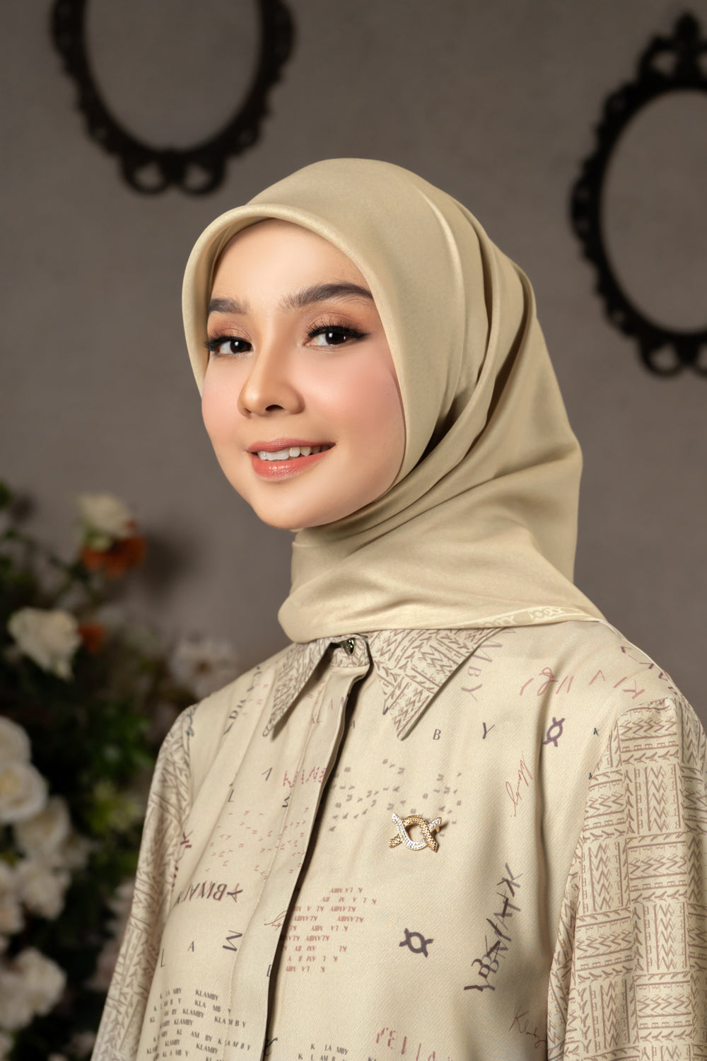 Monogram Daily Scarf Summer Sand