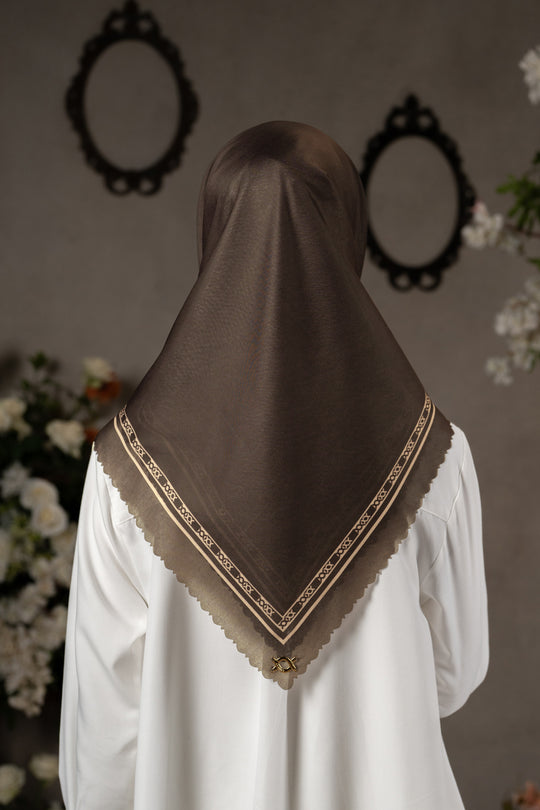 Monogram Daily Scarf Dark Bistre