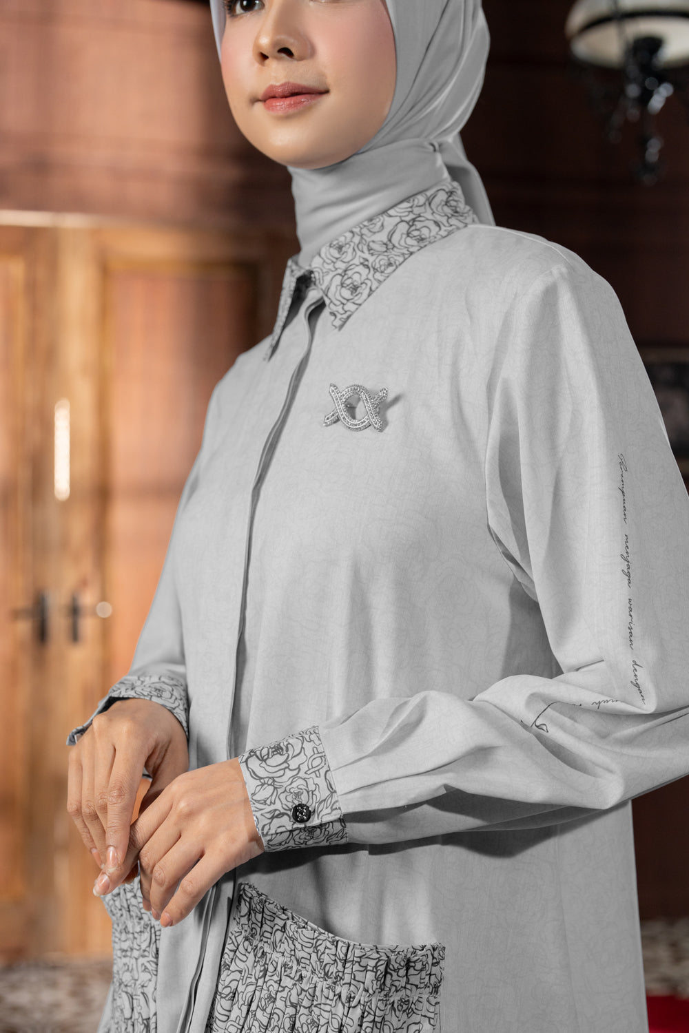 Linnet Shirt Abu Perunggu