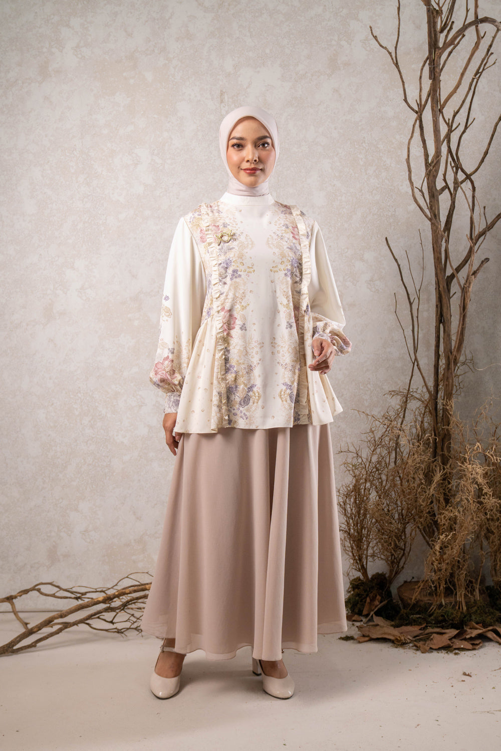 Marissa Blouse (Minor) White Camellia