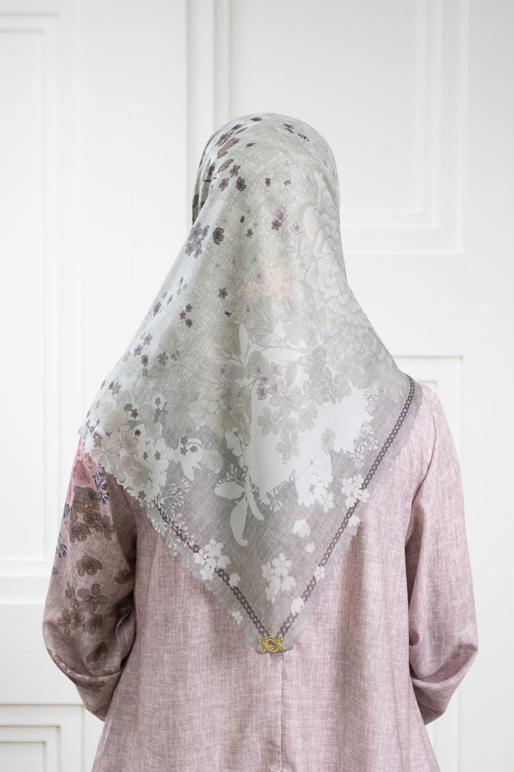 Rindala Scarf Rimbun Nirmala