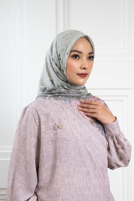 Rindala Scarf Rimbun Nirmala