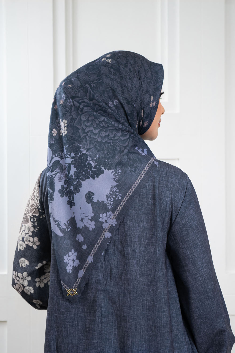 Rindala Scarf Kerlip Dalu