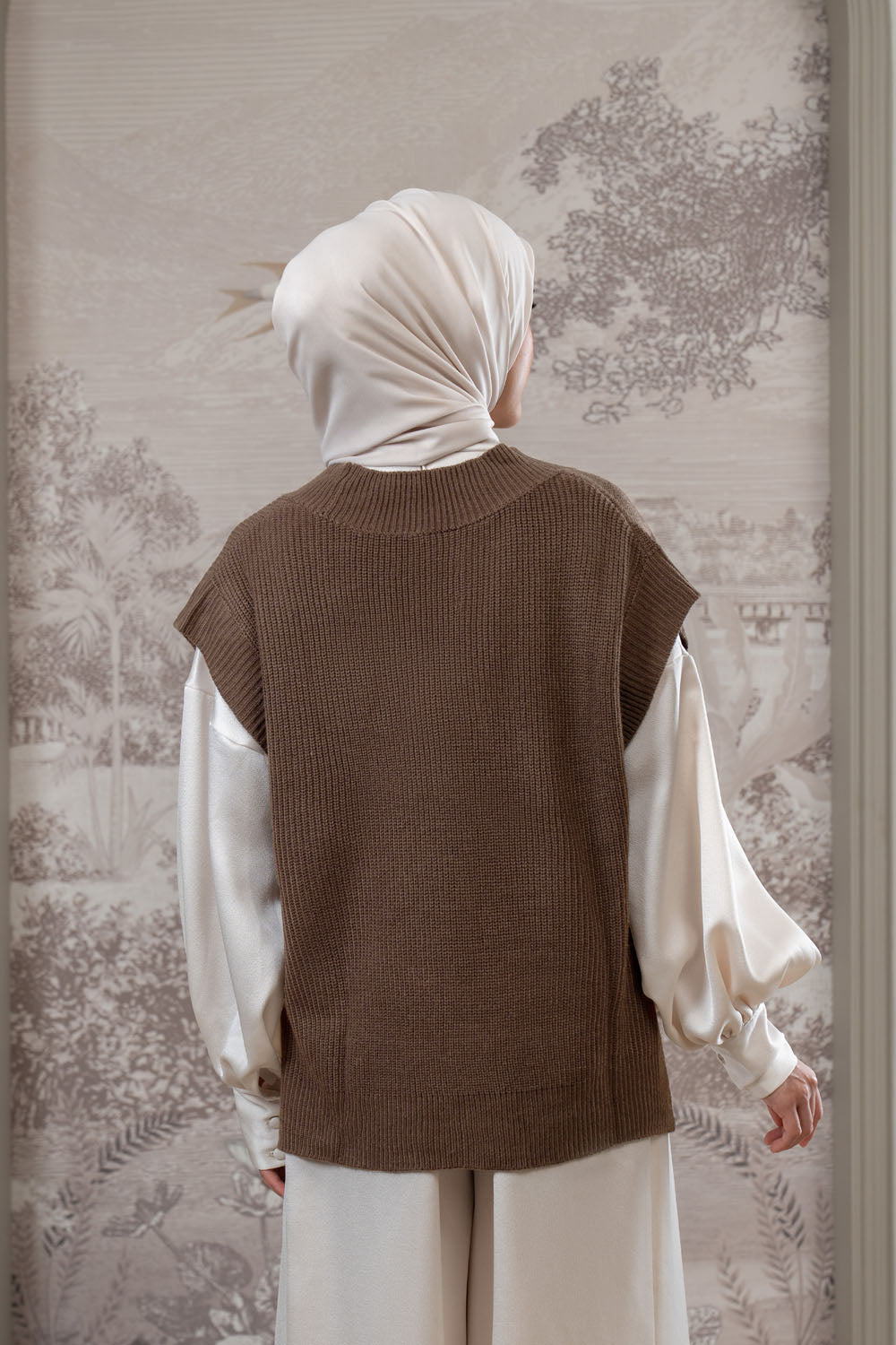 Mecy Sleeveless Knit Vest Rosted Coffe